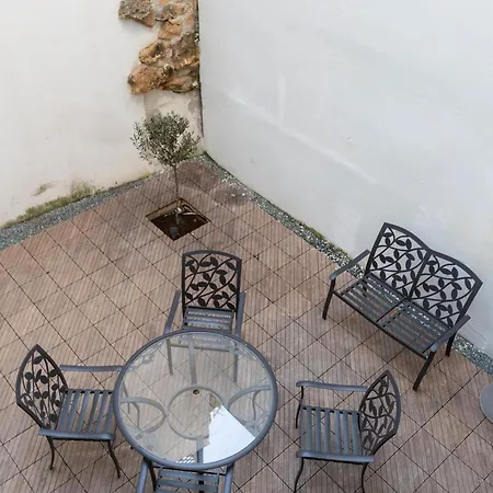 4br In Prime Location Just Off The Promenade By 360 Estates Апартаменты