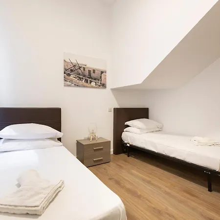 Apartament 4br In Prime Location Just Off The Promenade By 360 Estates *